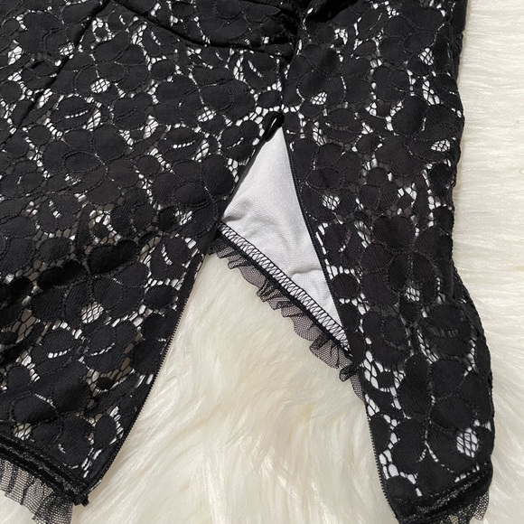 I.n.c. International 
Cap Sleeve Lace Crop Top - Picture 9 of 10